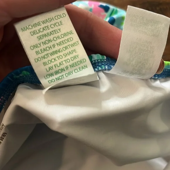Lilly Pulitzer Two-Piece Rashguard Bikini Set, size 10 - Picture 10 of 10